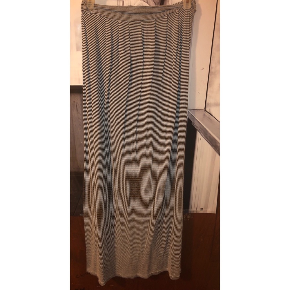 Black and White Petite Maxi Skirt